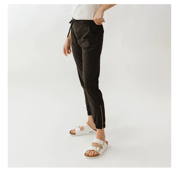 Albion Jetsetter size small. - Picture 15 of 15